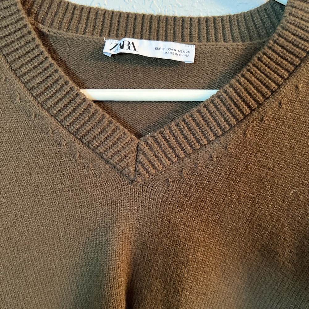 Crop top sweater